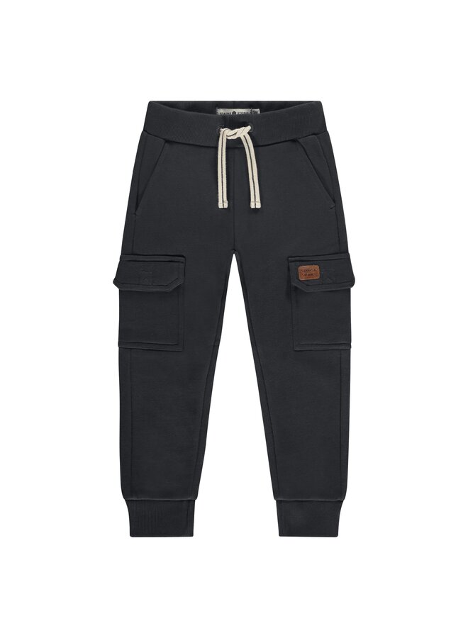 boys sweatpants. 7283