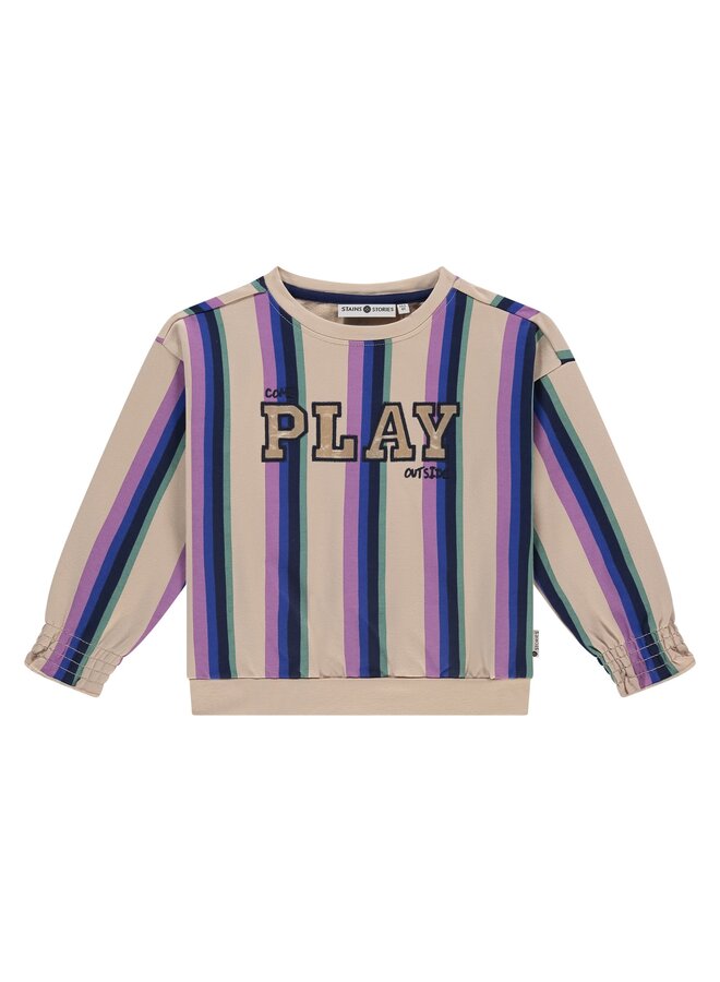 girls sweatshirt. 8476