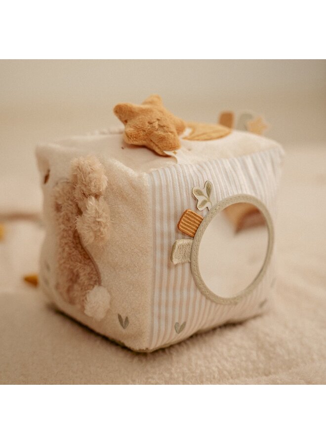 Little Dutch | Activiteitenkubus Newborn Naturals