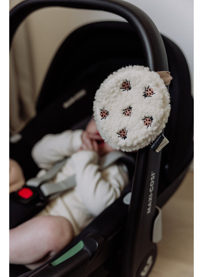 Flow | Ted Comforter On The Go - Ladybug