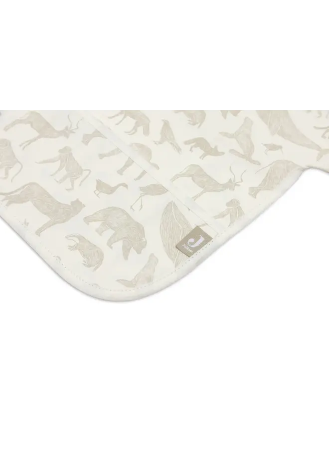Jollein | Slab Waterproof met Mouw  - Animals Olive Green