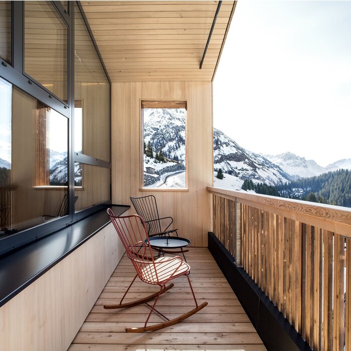 HOUE Paon Rocking Chair