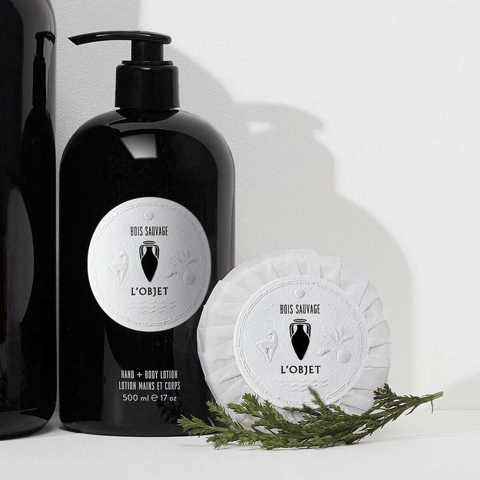 L'Objet Bois Sauvage Hand & Body Lotion 500 ml