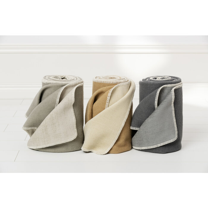 Pappelina YLVA Plaid 140 x 200 cm