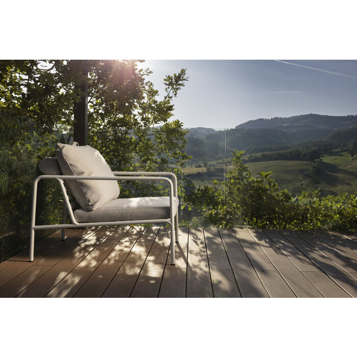 HOUE Avon Chair Muted White Frame