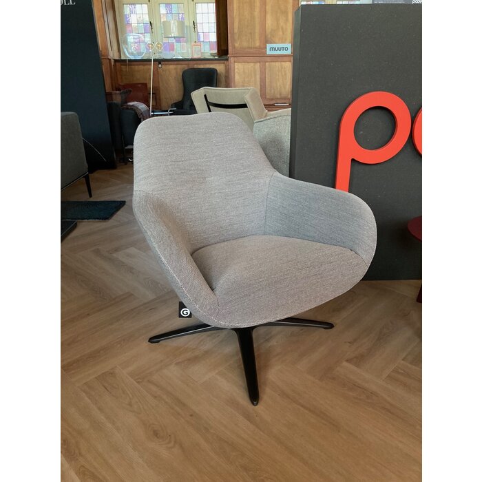 Pode Spot fauteuil One Steelcut Trio 124
