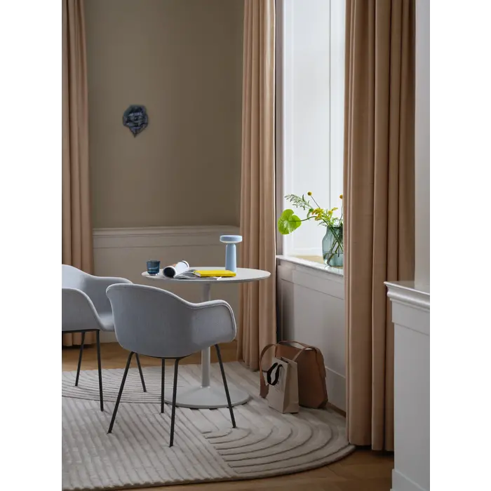 Muuto Ease Portable Table Lamp