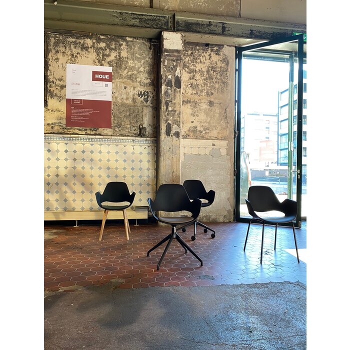 HOUE Falk Chair Four Star Return Swivel Upholstered Seat