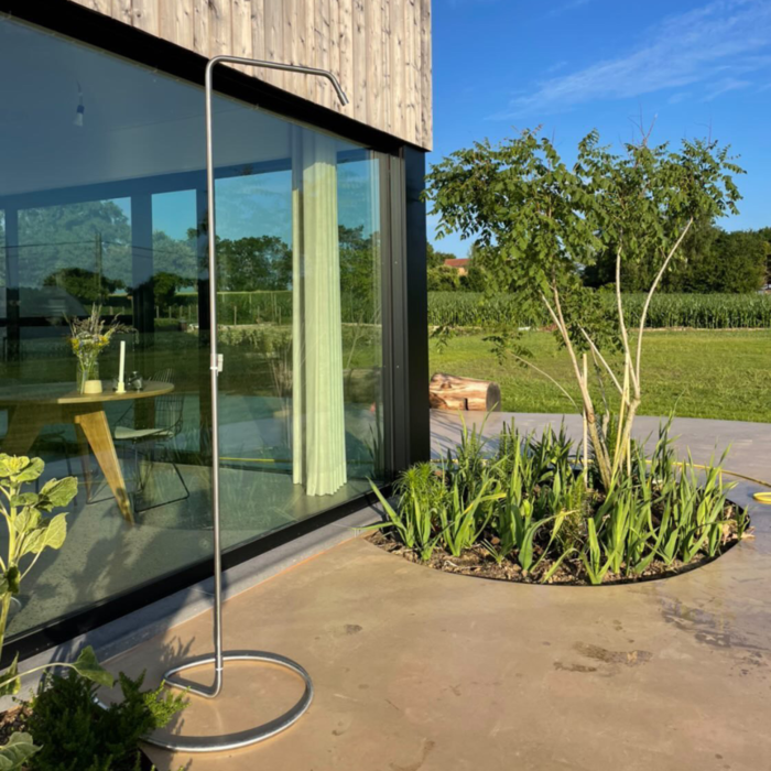 Weltevree Serpentine Outdoor Shower