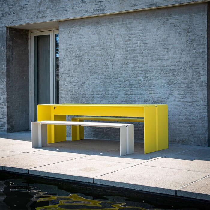 Wünder The Bended Table