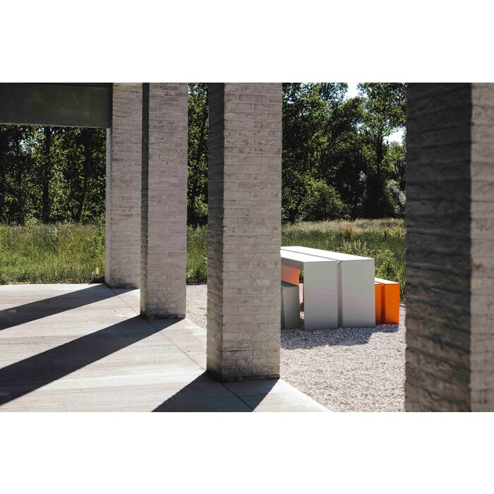 Wünder The Bended Table