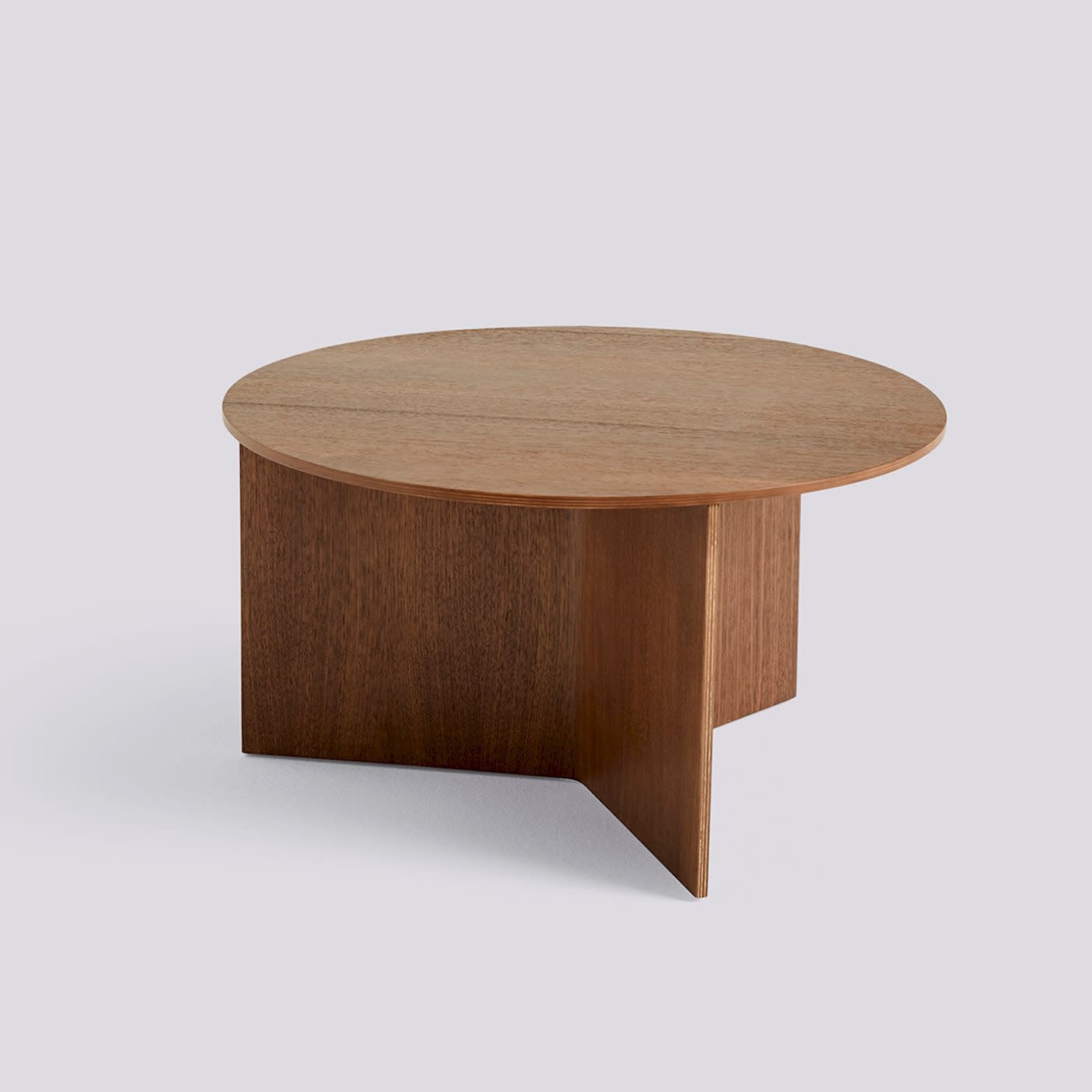 HAY Slit Table Walnut – Origami design bijzettafel | GRAUS wonen