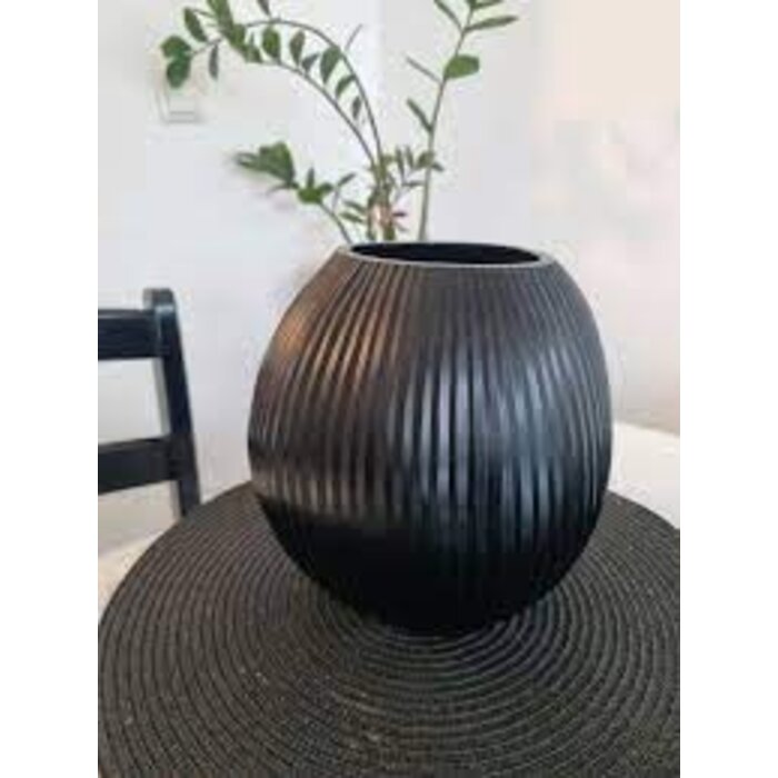 Guaxs Nagaa Vaas L Black