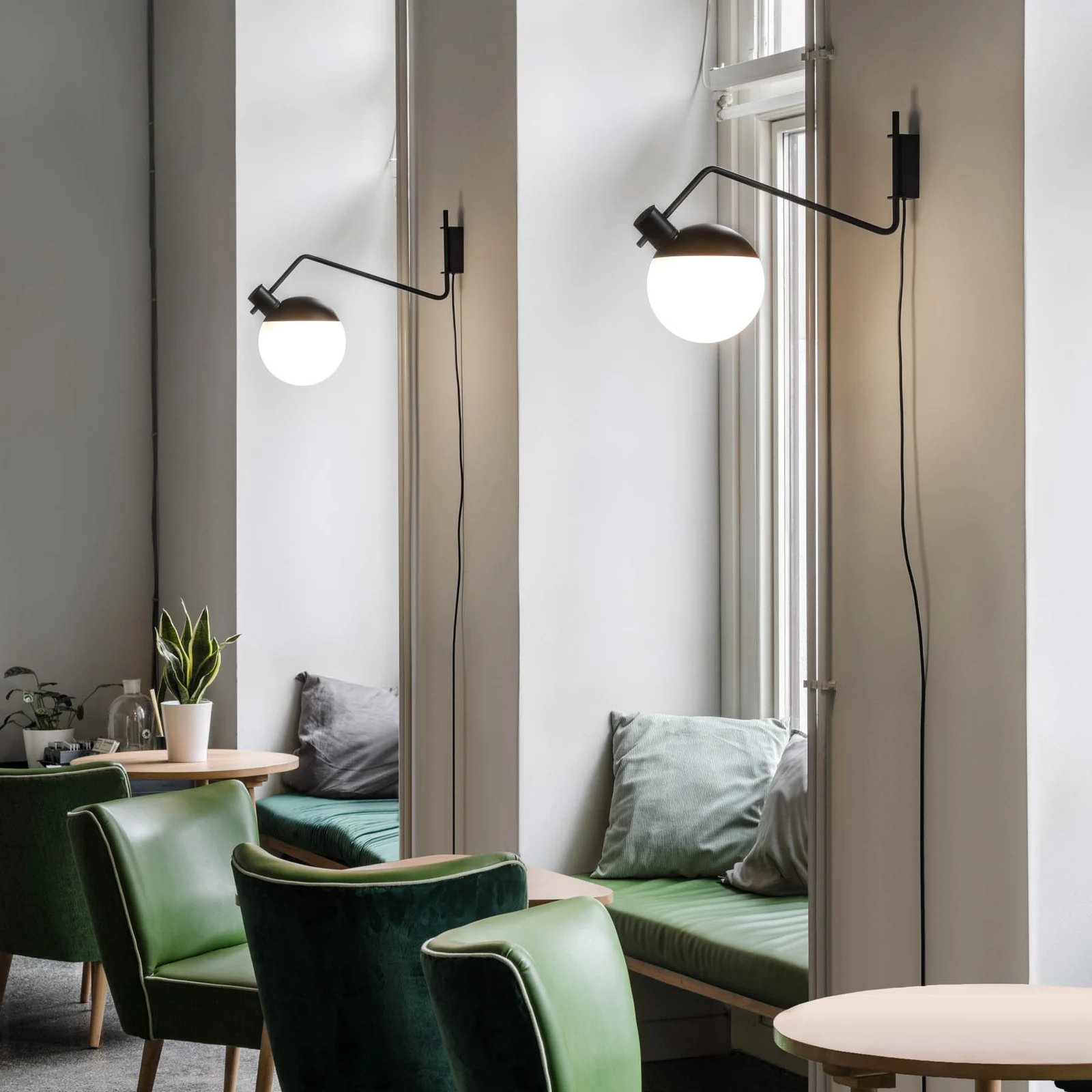 Baluna Wall Medium Black