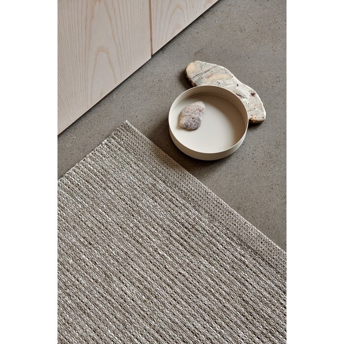 Pappelina SAM Linen Vloerkleed Dark Linen/Linen