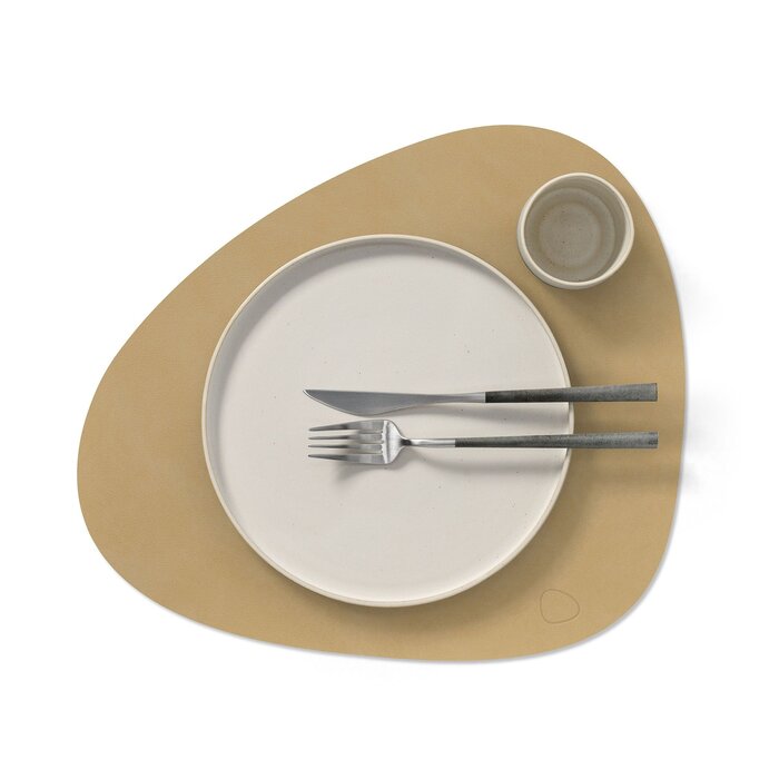 LIND DNA Placemat Curve Large 37 x 44 cm Leather Nupo