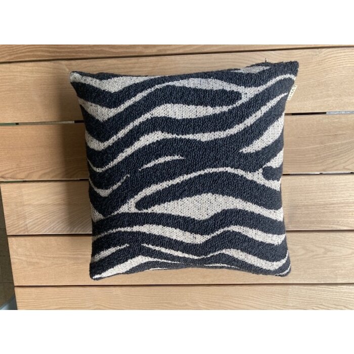 Omar Antwerp Mona Cushion