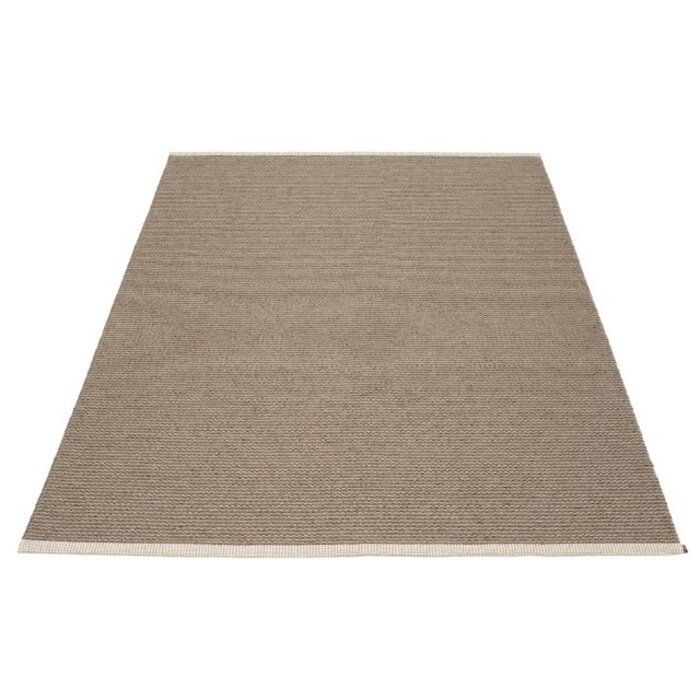 Pappelina Mono Vloerkleed Dark Mud/Mud