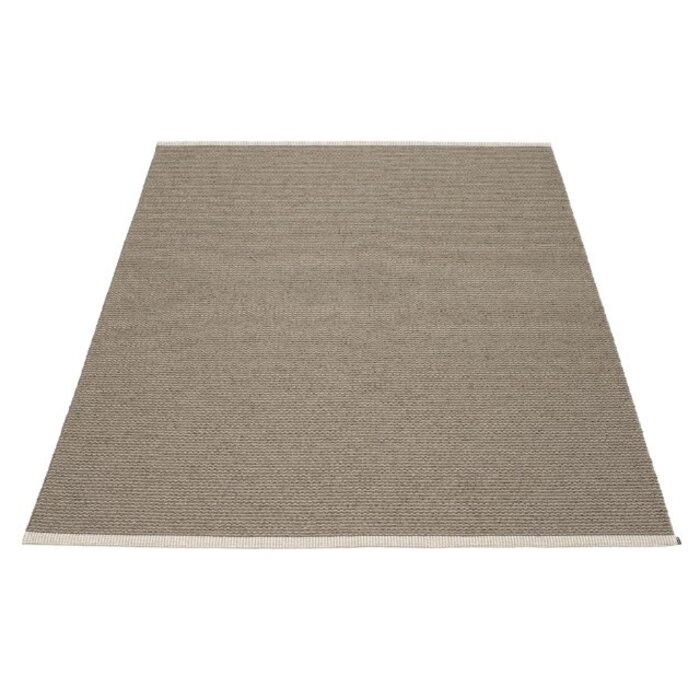 Pappelina Mono Vloerkleed Dark Mud/Mud