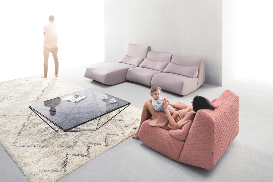 Avet Low Table 50 x 50 cm Black/Smoked Glass