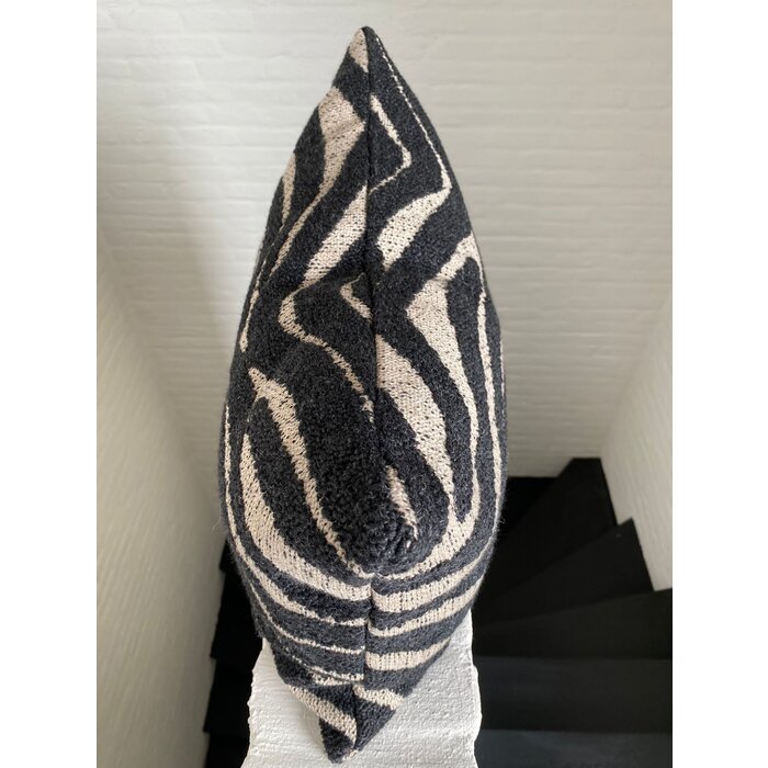 Omar Antwerp Mona Cushion