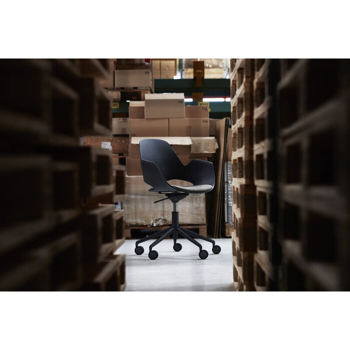 HOUE Falk Low Armrest Upholstered Seat Five Star with Castors