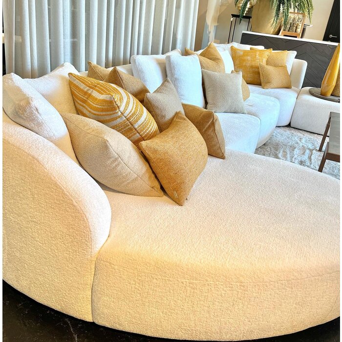 Omar Antwerp Connor Ivory Reverse Cushion