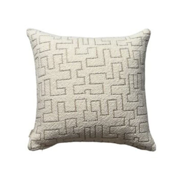 Omar Antwerp Connor Ivory Reverse Cushion