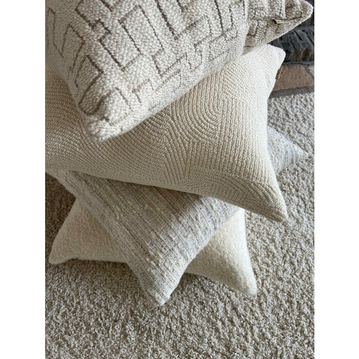 Omar Antwerp Ricard Cushion