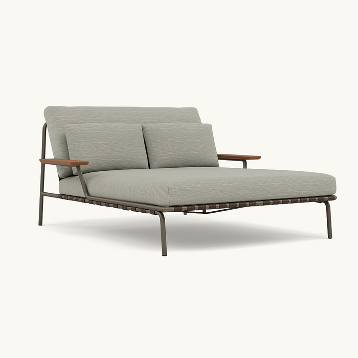 Muuto Settle Lounge Bed Taupe Frame