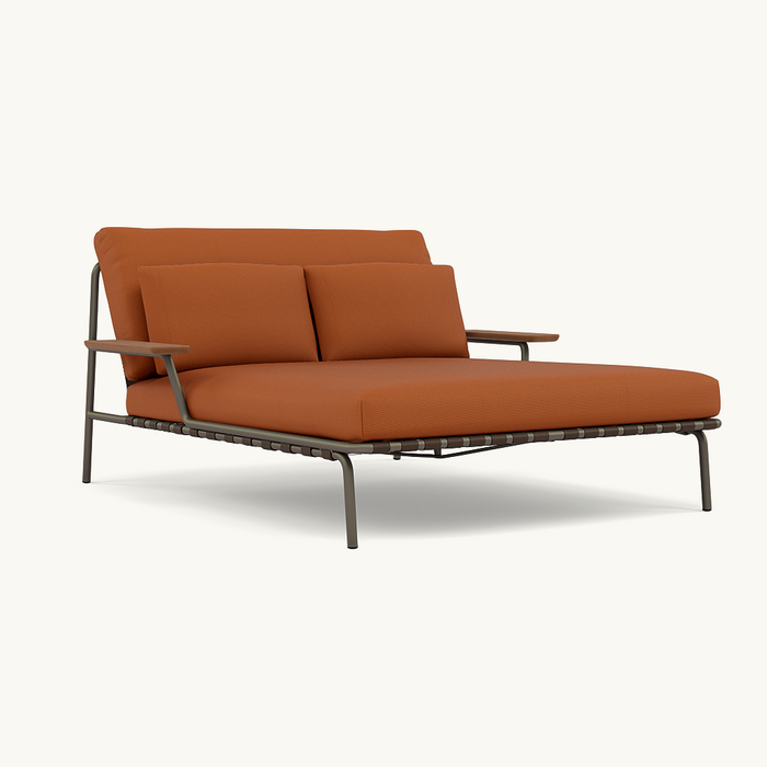 Muuto Settle Lounge Bed Taupe Frame