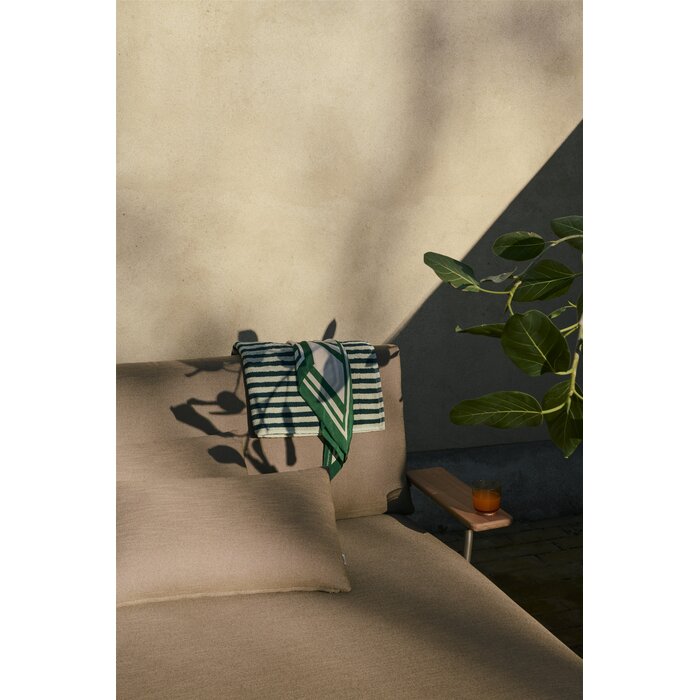 Muuto Settle Lounge Bed Grey Frame