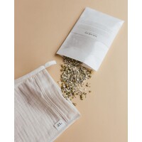 ATELIER ANNUR wash cloth with bath soak mix