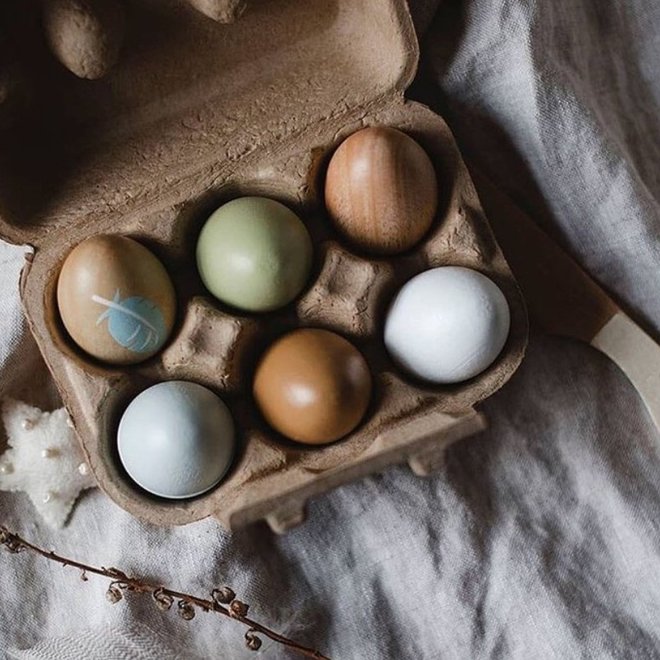 wooden eggs