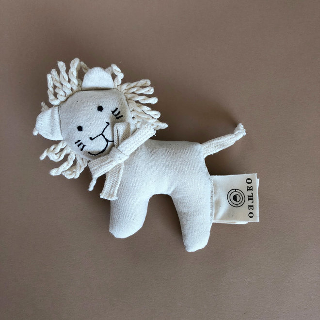 mini rattle - white lion