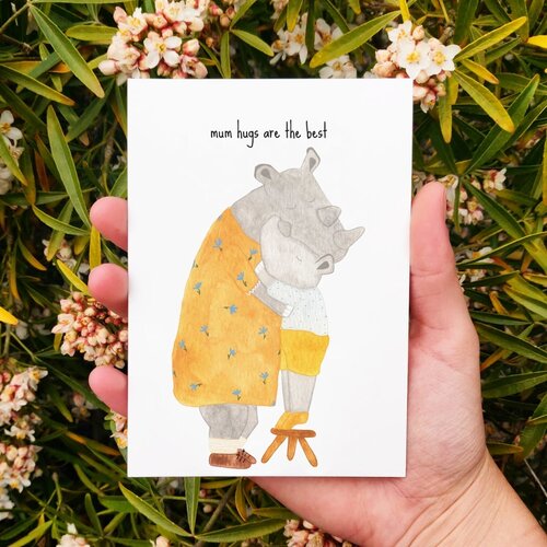 STUDIO BERTHA card - mum hugs