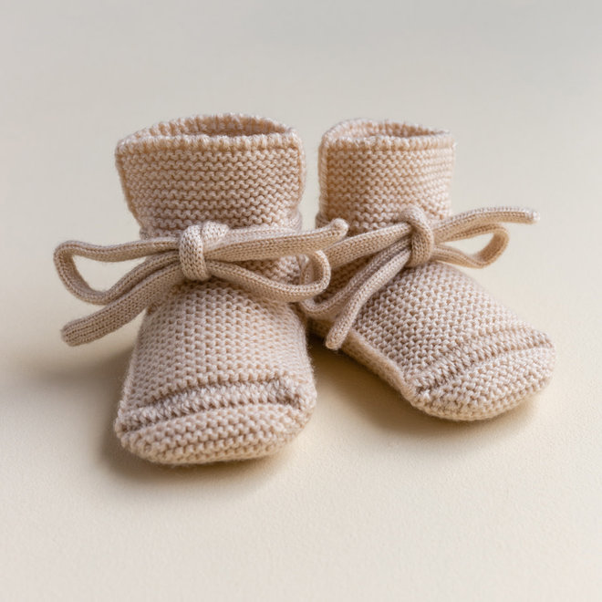 booties - oat- 0-9M