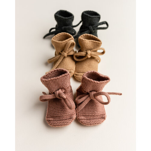 HVID booties - terracotta - 9-15M
