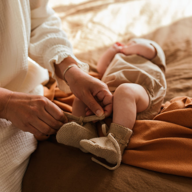 booties - sand - 0-9M