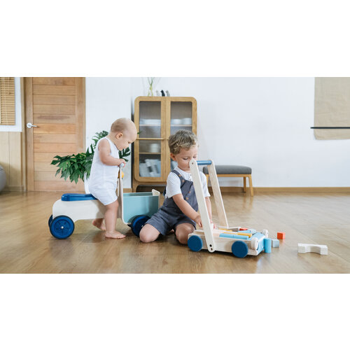 PLAN TOYS baby walker - orchard