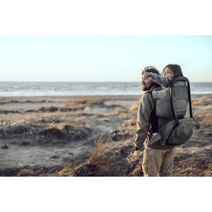 thule sapling baby backpack - agave green
