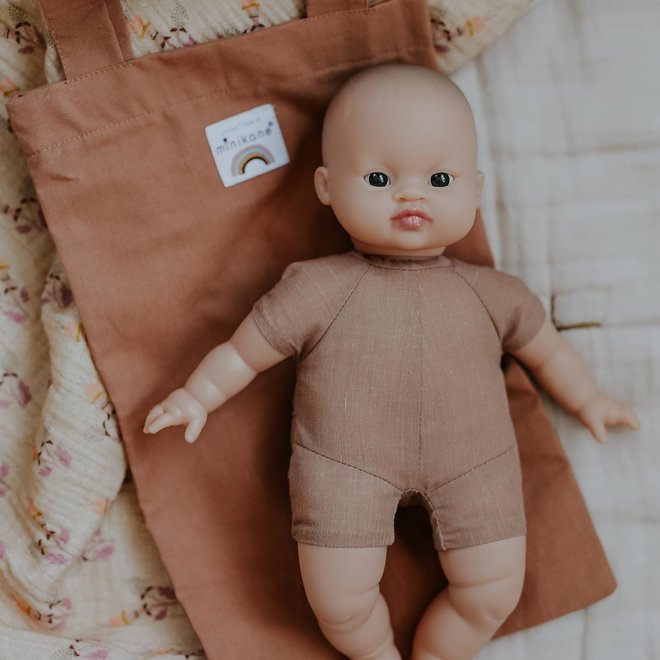 doll - soft body - maé