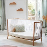 CHARLIE CRANE kimi baby bed - hazelnut + organic mattress