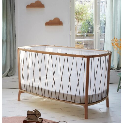 CHARLIE CRANE kimi baby bed - hazelnut + organic mattress