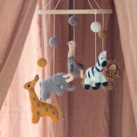 BABY BELLO wildlife mobile