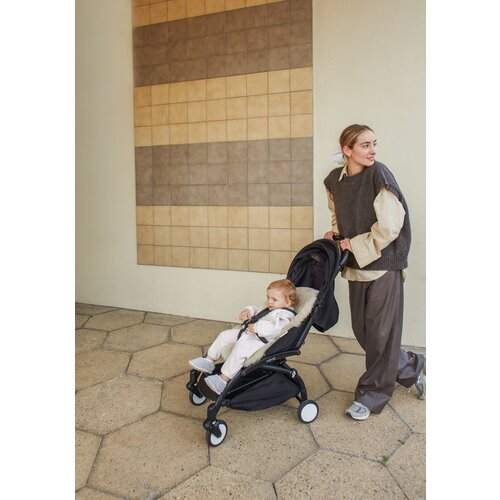 BINIBAMBA sheepskin snuggler - peanut