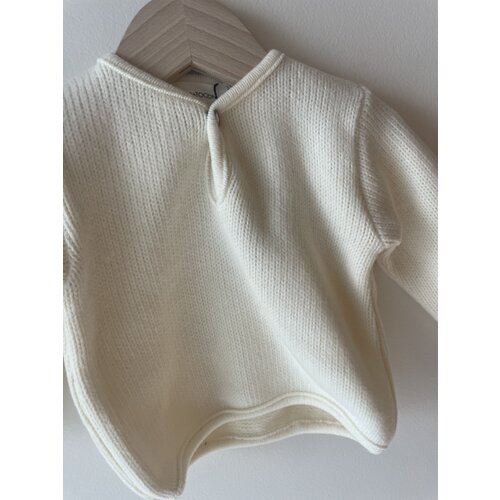 PEQUENO TOCON soft fleece sweater with buttons - natural