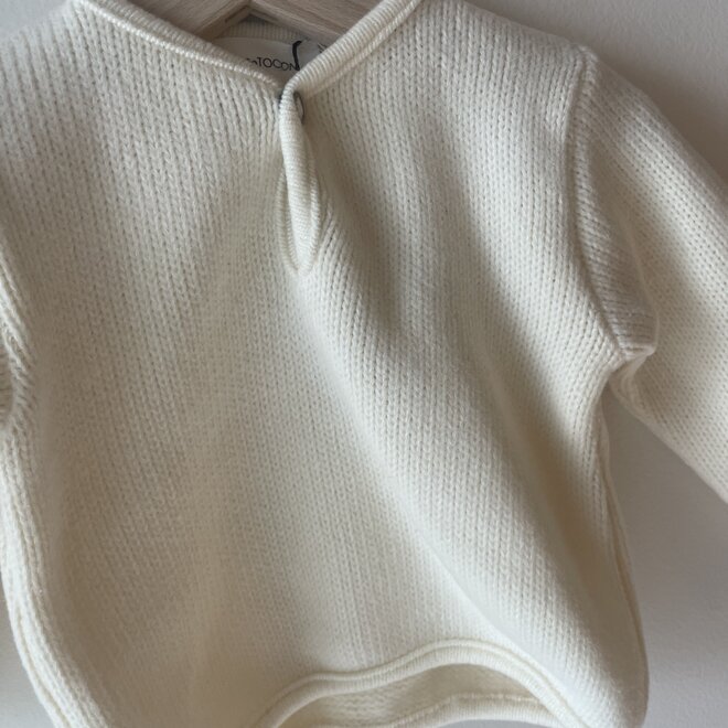 soft fleece sweater with buttons - natural