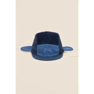 winter cap with plush lining - robin terry space