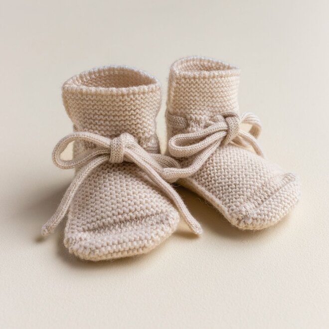 booties - cream - 0-9M